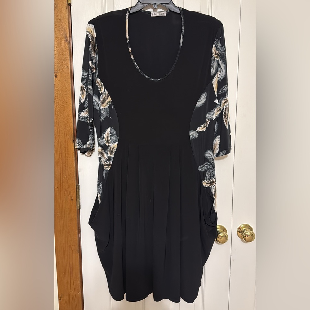 MAGNA DRESS - GREAT CONDITION - 18/20